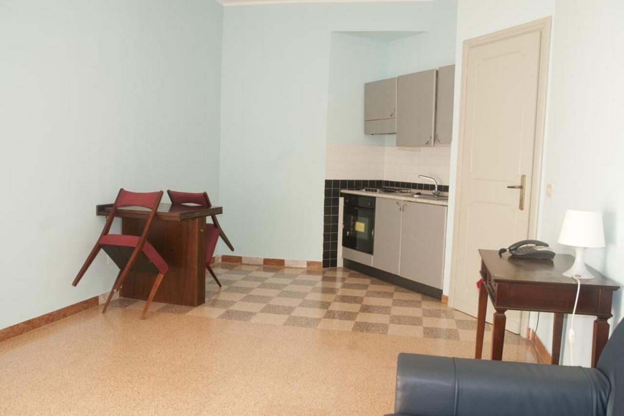 Residence Riva Gaia Terracina Exteriér fotografie
